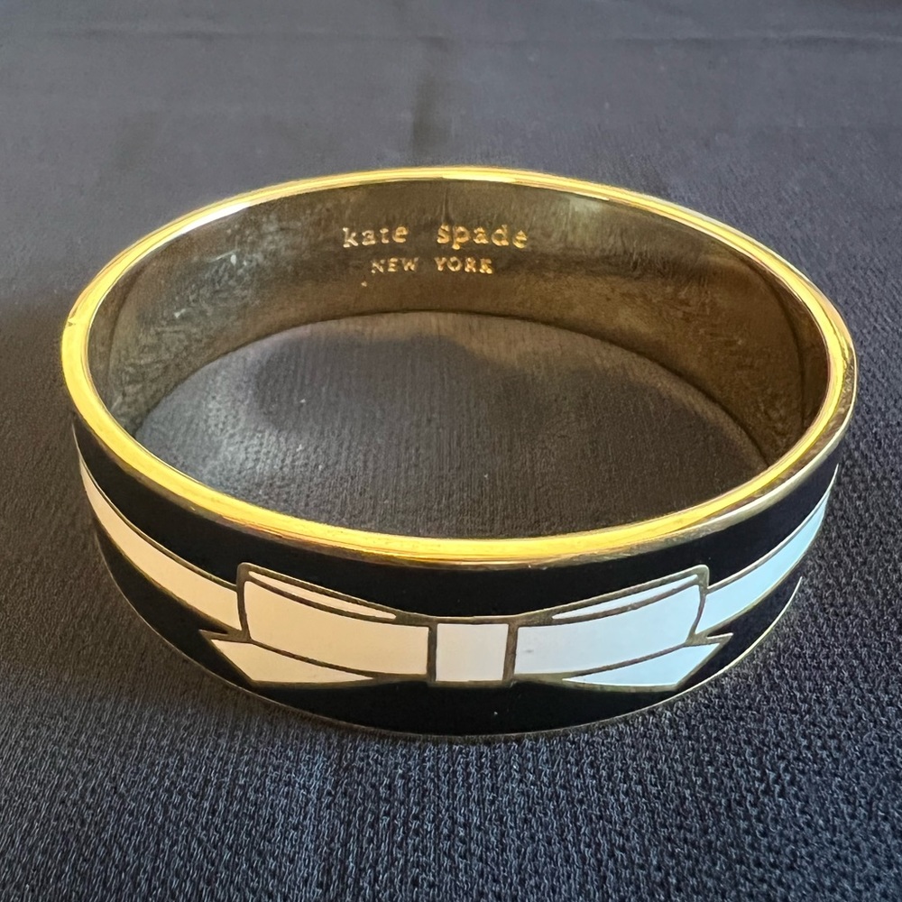 Kate Spade Black / White / Gold  "All Wrapped Up" Bangle Bracelet Cuff